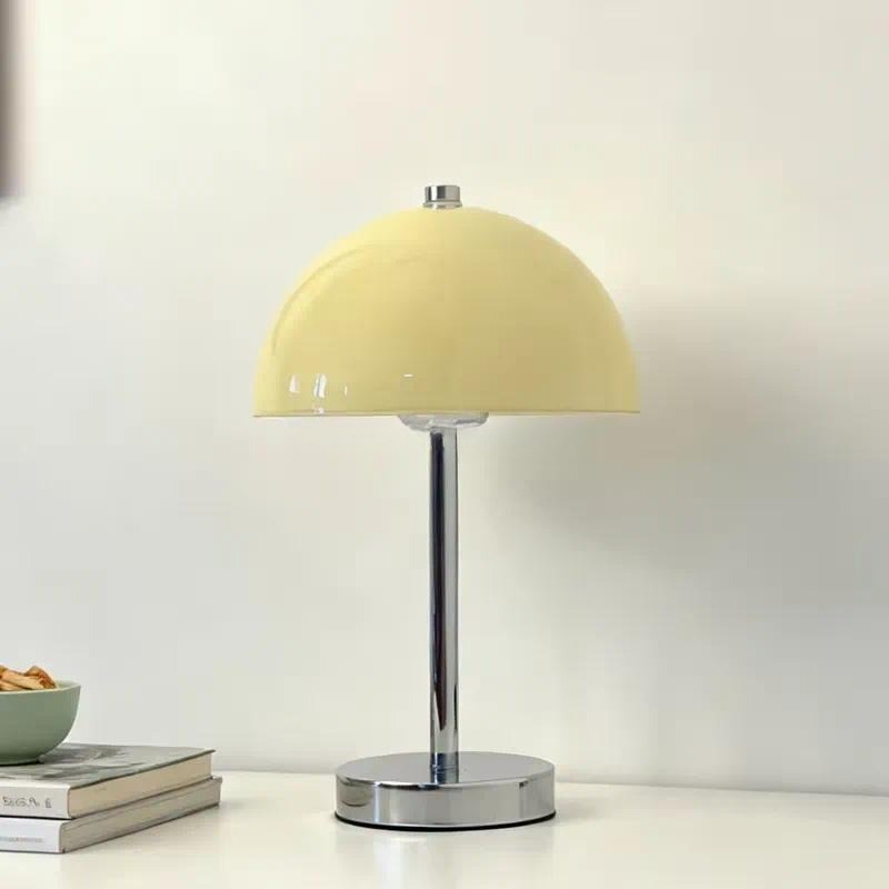 Nordic Mushroom Desk Lamp Simp - Light Switch recension och pris