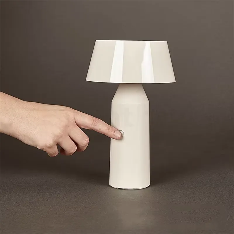 Modern Creative LED Desk Lamp  - Light Switch recension och pris