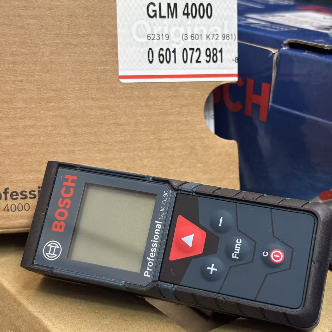 BOSCH GLM 4000 Laser Range Fin - Tape Measure recension och pris
